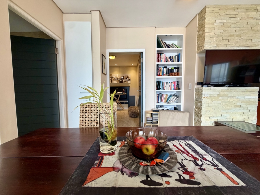 2 Bedroom Property for Sale in Cape Town City Centre Western Cape